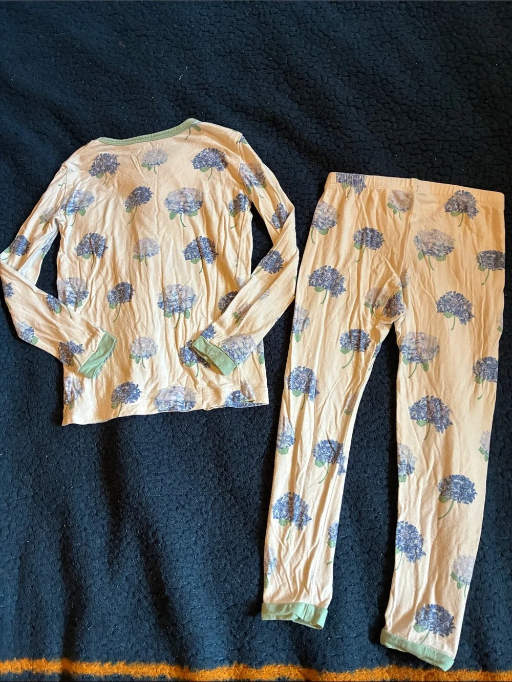 Kyte BABY Cream Pajama Set with Blue Hydrangea Print and Green Trim